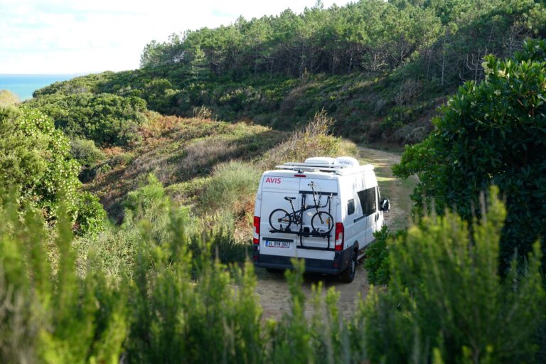 Camping i Sverige – En resa som kombinerar de bästa platserna för husbilar och tält