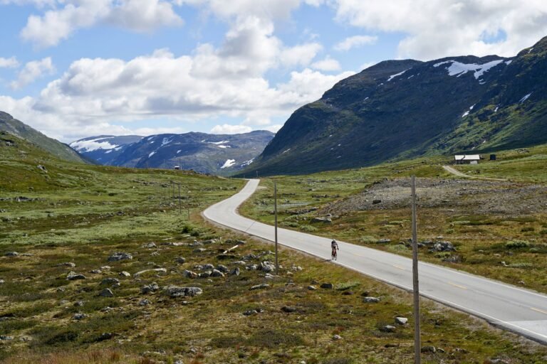 Cykling i Norge – de bästa lederna för ett riktigt äventyr.